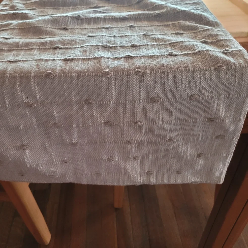 Brooks Brother's Beige Textured Table Runner & 2 Tea Towels Elegant Minimalist